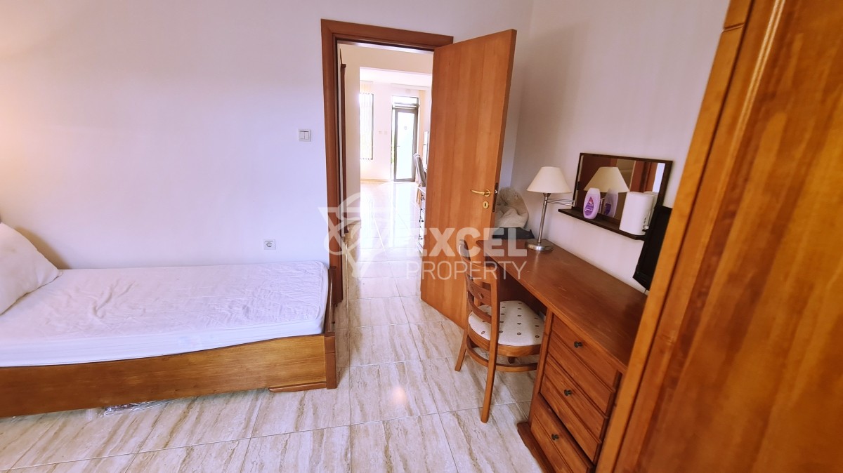 Комплекс Воденицата, Свети Влас - тристаен апартамент на партера.