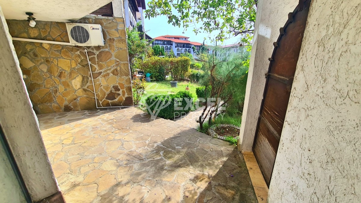 Комплекс Воденицата, Свети Влас - тристаен апартамент на партера.