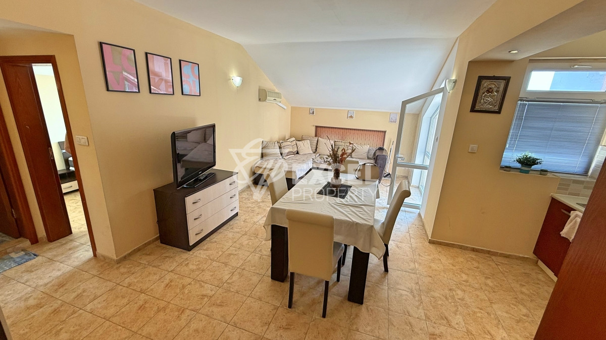 Апартамент с гледка море в комплекс Залив, Свети Влас.