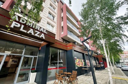 Просторен тристаен апартамент.