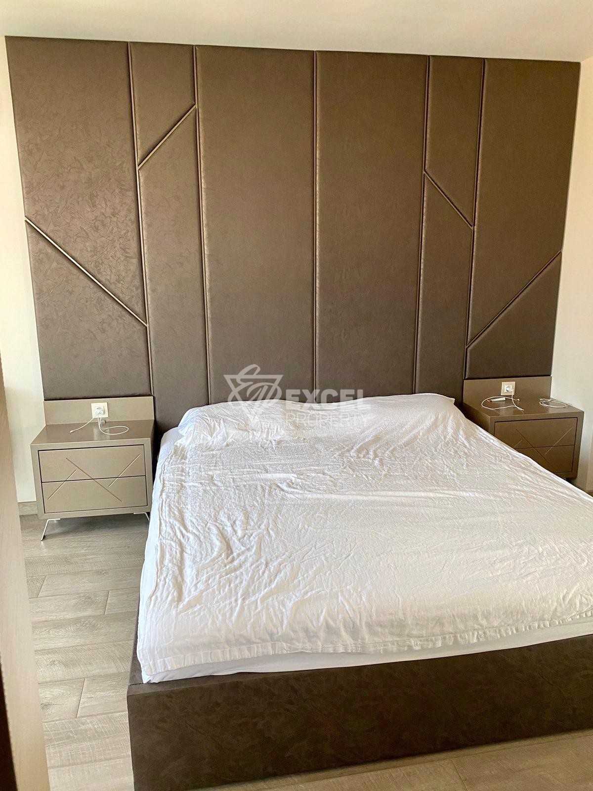 Луксозен тристаен апартамент !