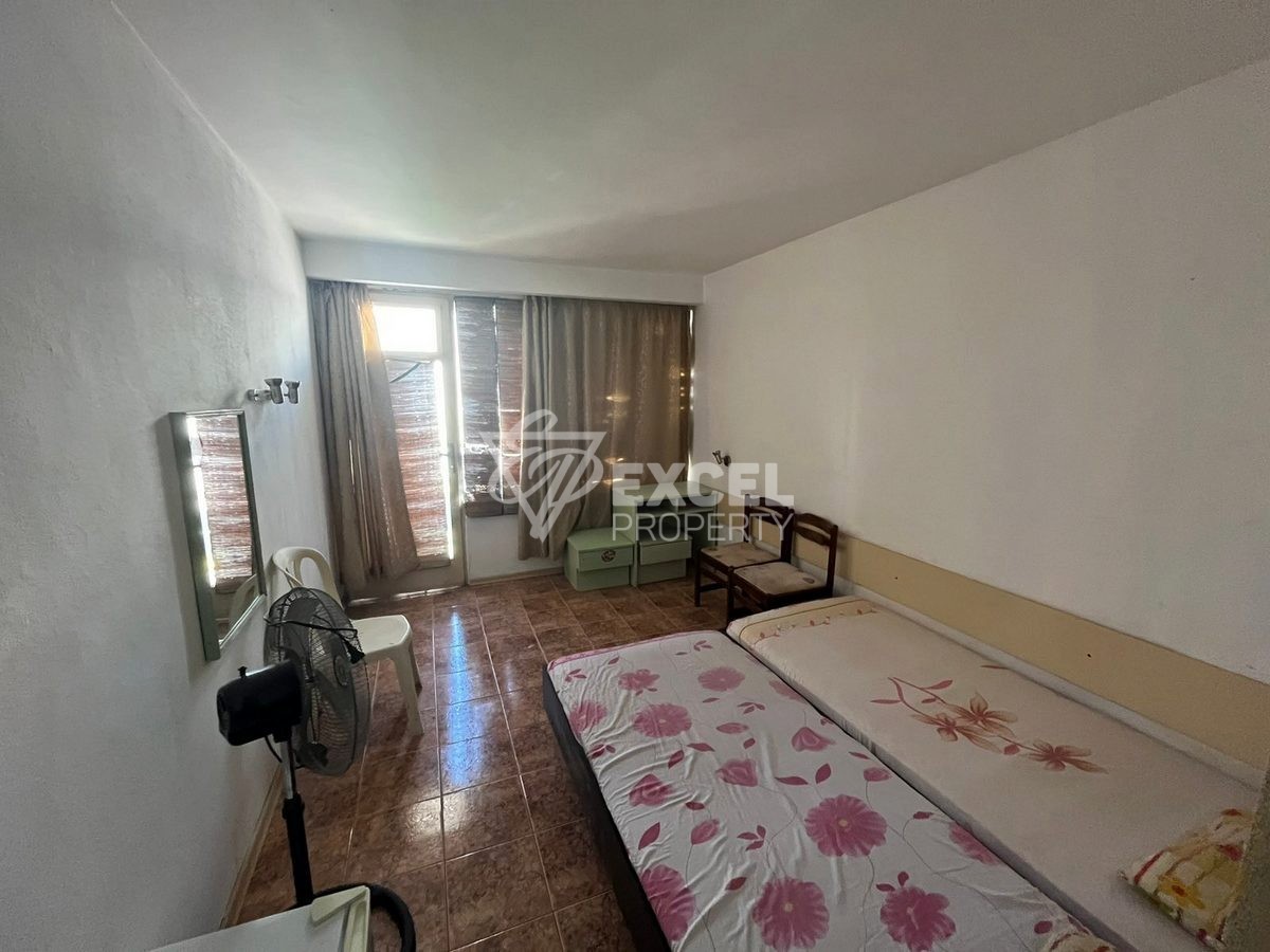 Студио, без такса поддръжка!