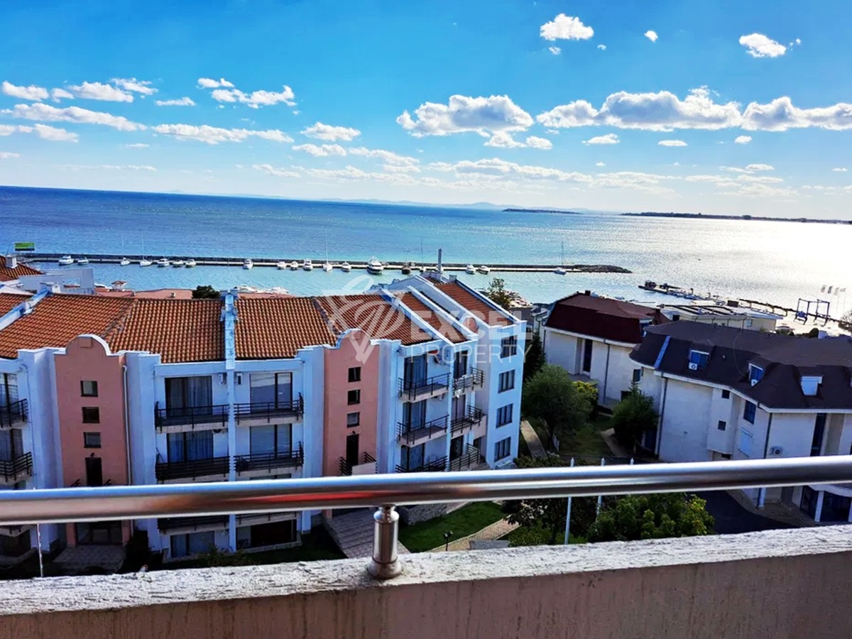 Фронтална гледка море-Свети влас.