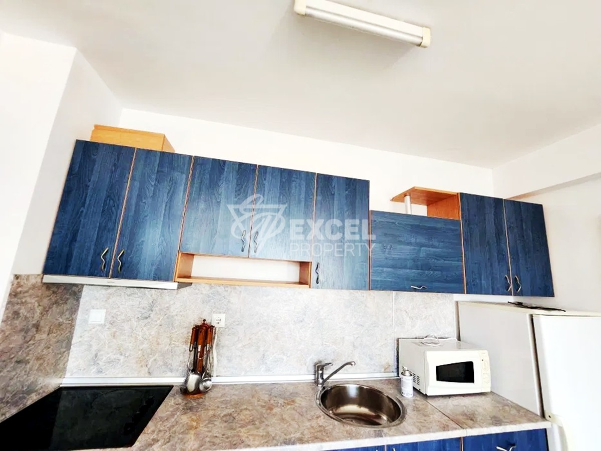 Двустаен апартамент, без такса поддръжка.