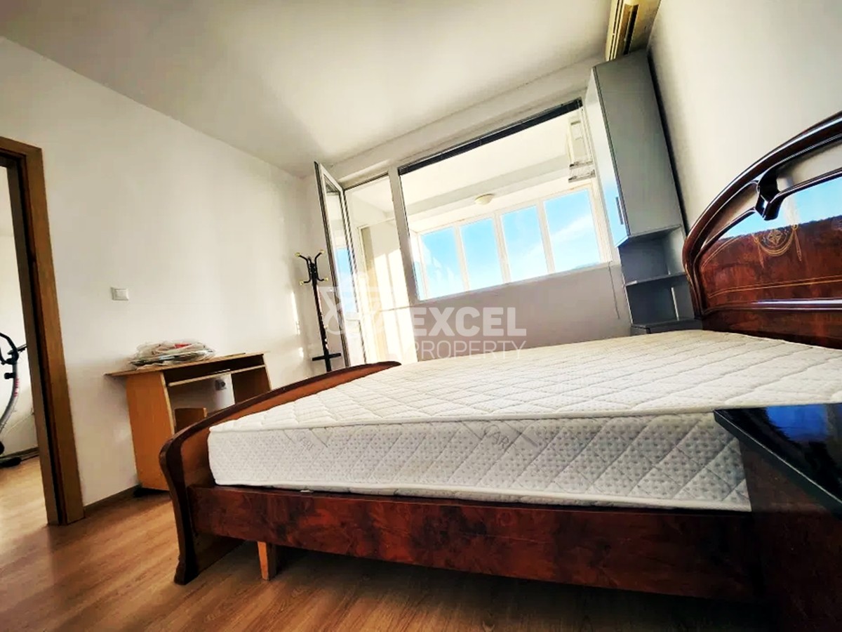 Двустаен апартамент, без такса поддръжка.