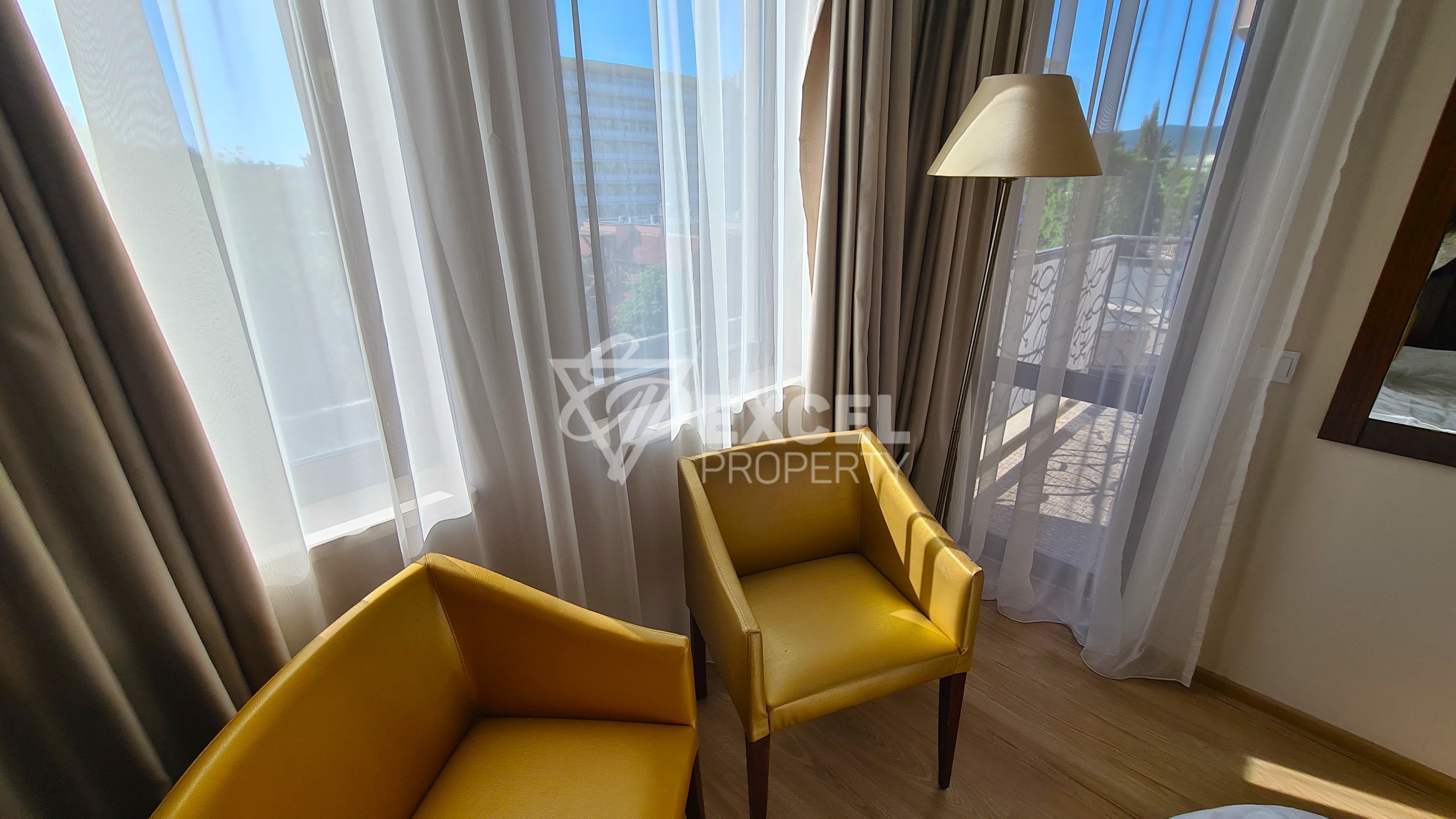 Обзаведен двустаен апартамент в комплекс Барсело Роял в Слънчев бряг