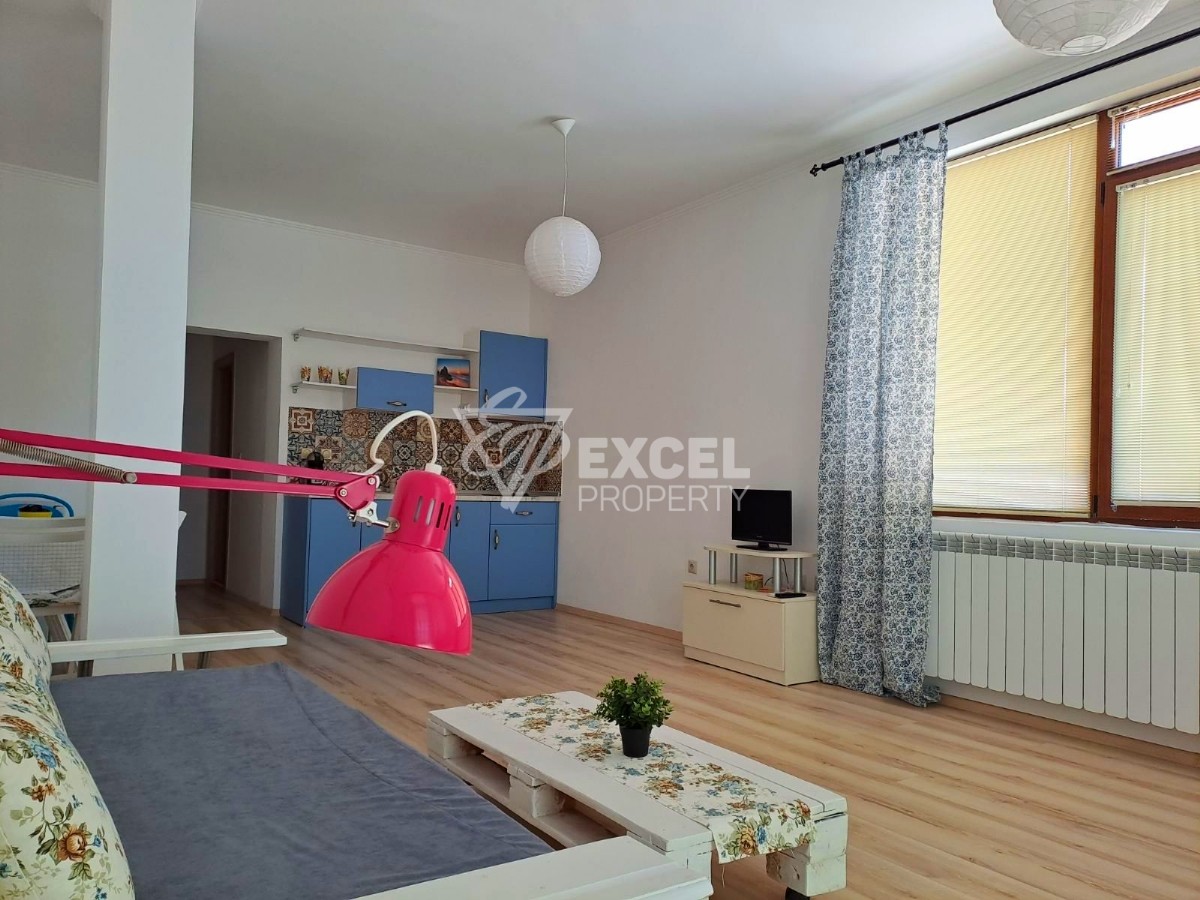 Обзаведен двустаен апартамент в кв. Черно Море Несебър