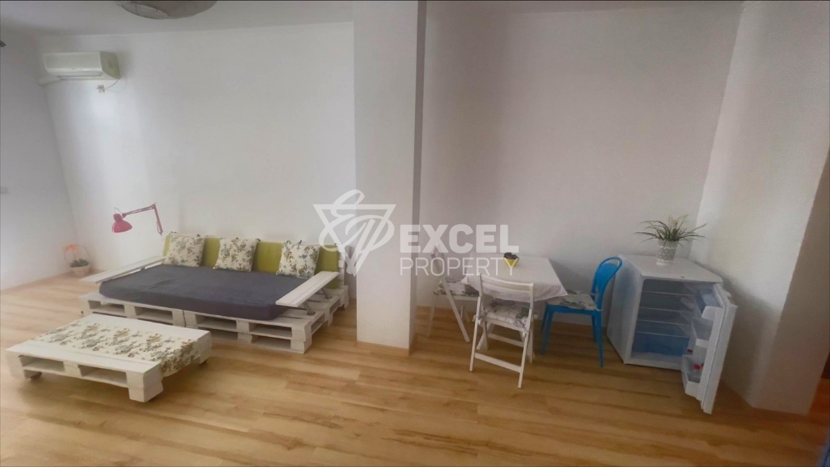 Обзаведен двустаен апартамент в кв. Черно Море Несебър