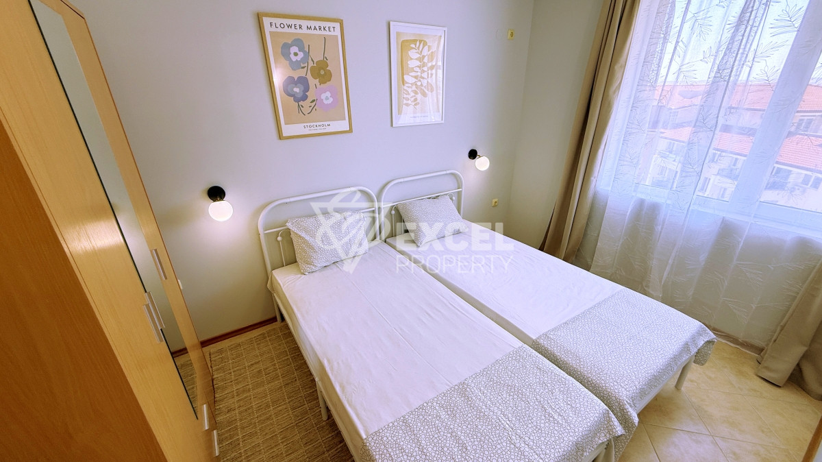 Обзаведен, тристаен апартамент в комплекс Съни Бийч Хилс след ремонт