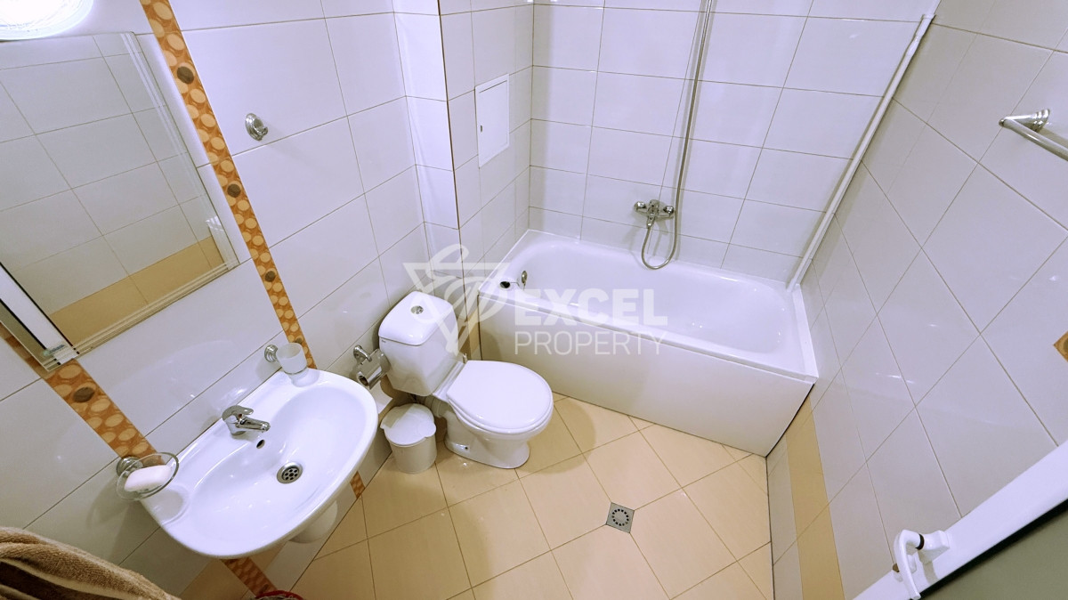 Обзаведен, тристаен апартамент в комплекс Съни Бийч Хилс след ремонт