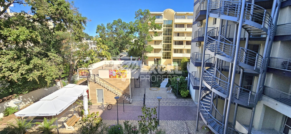 Студиа и апартаменти с разсрочено плащане до 3 години