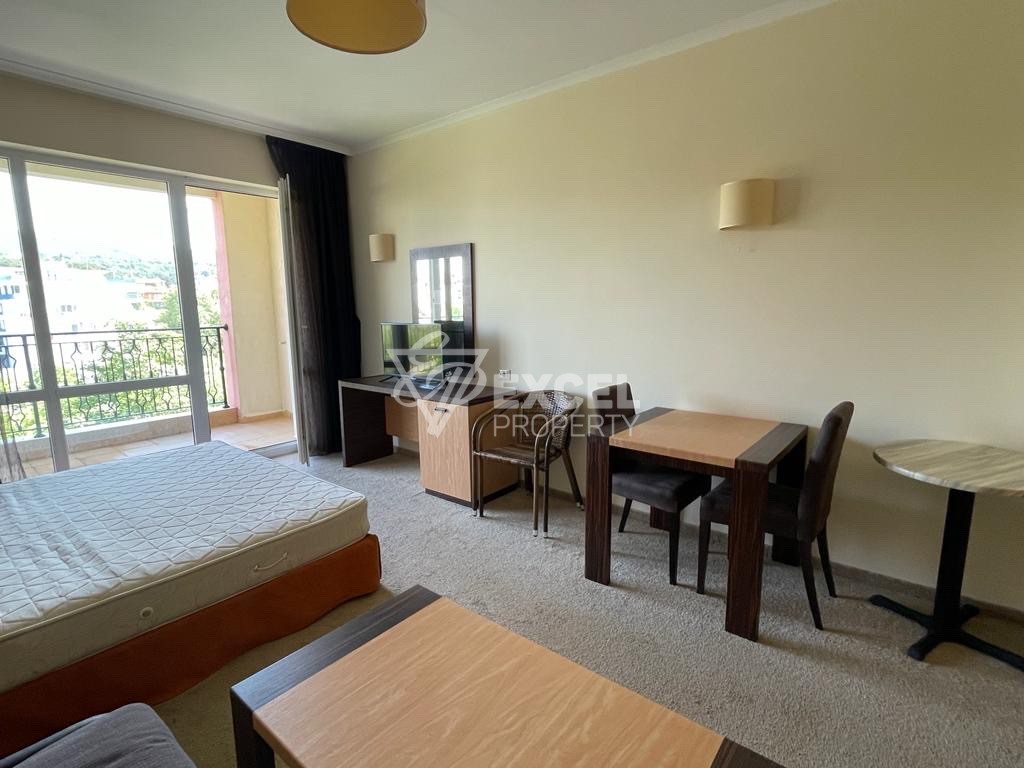 Изгодно студио в Маджестик Бийч Резорт първа линия до плажа