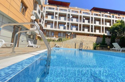 Студио в затворен комплекс на 450 м от морето в Свети Влас