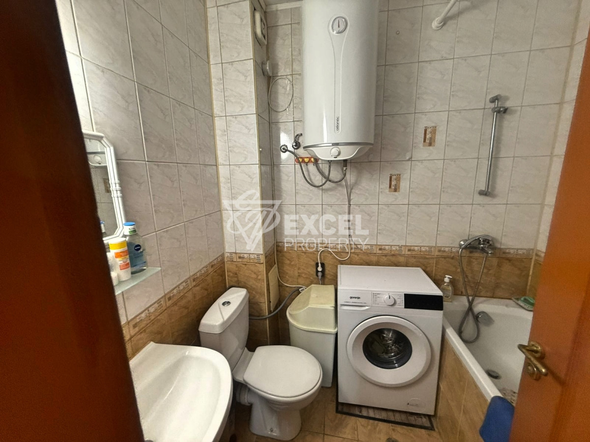 Тристаен, обзаведен имот без такса за поддръжка-Слънчев Бряг