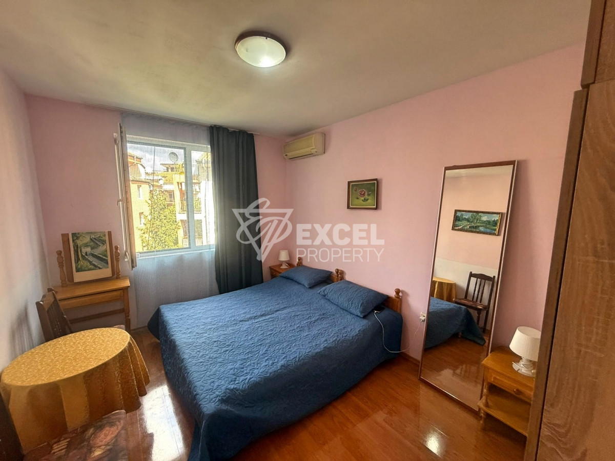 Тристаен, обзаведен имот без такса за поддръжка-Слънчев Бряг