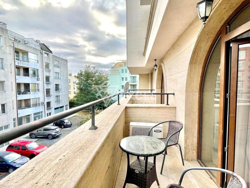 Прекрасен двустаен имот в района на Какао бийч-Амара комплекс