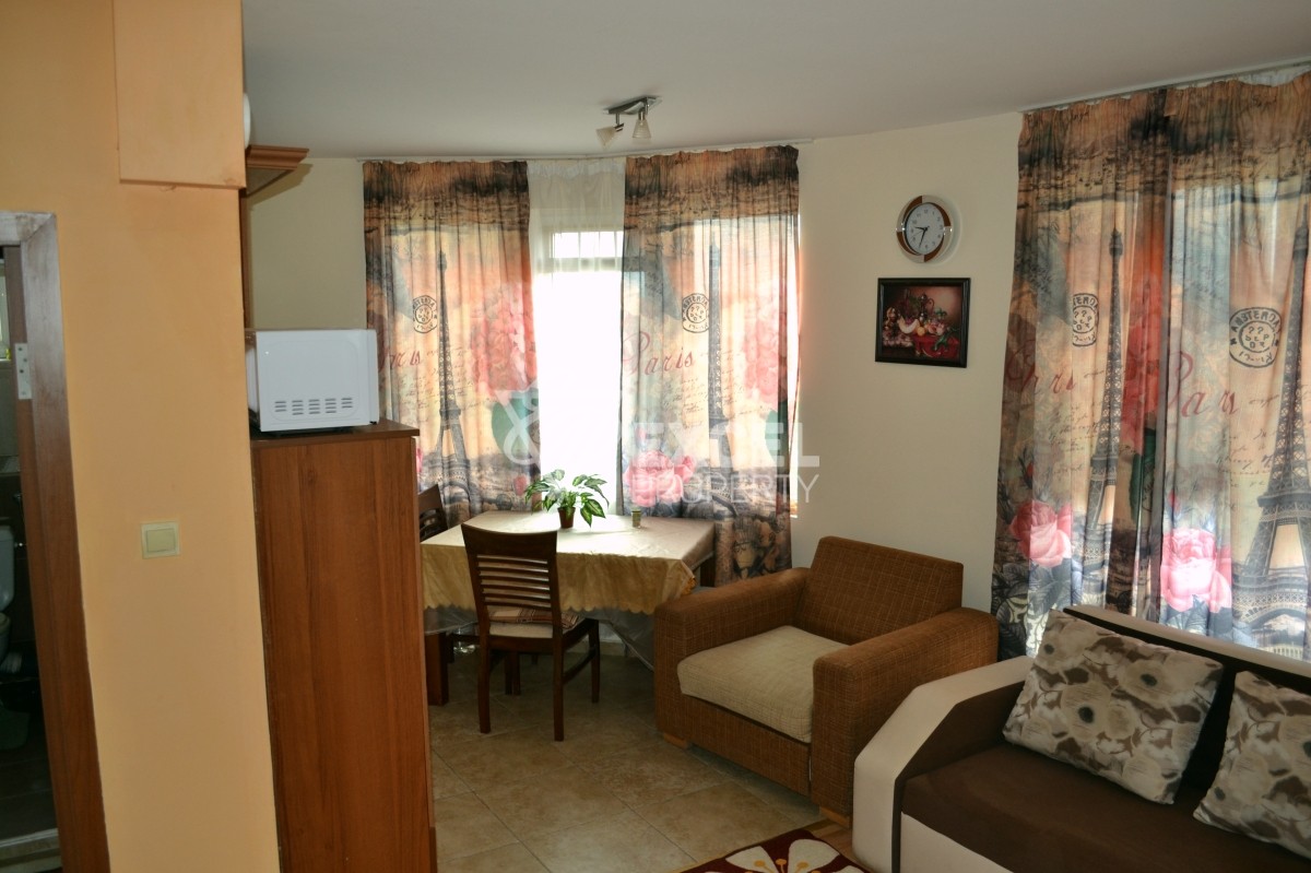 Двустаен, мебелиран имот- в северната част на Слънчев бряг