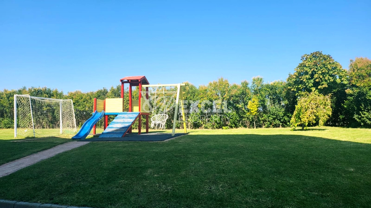 Обзаведен имот с гледка море- Коста Калма, Равда