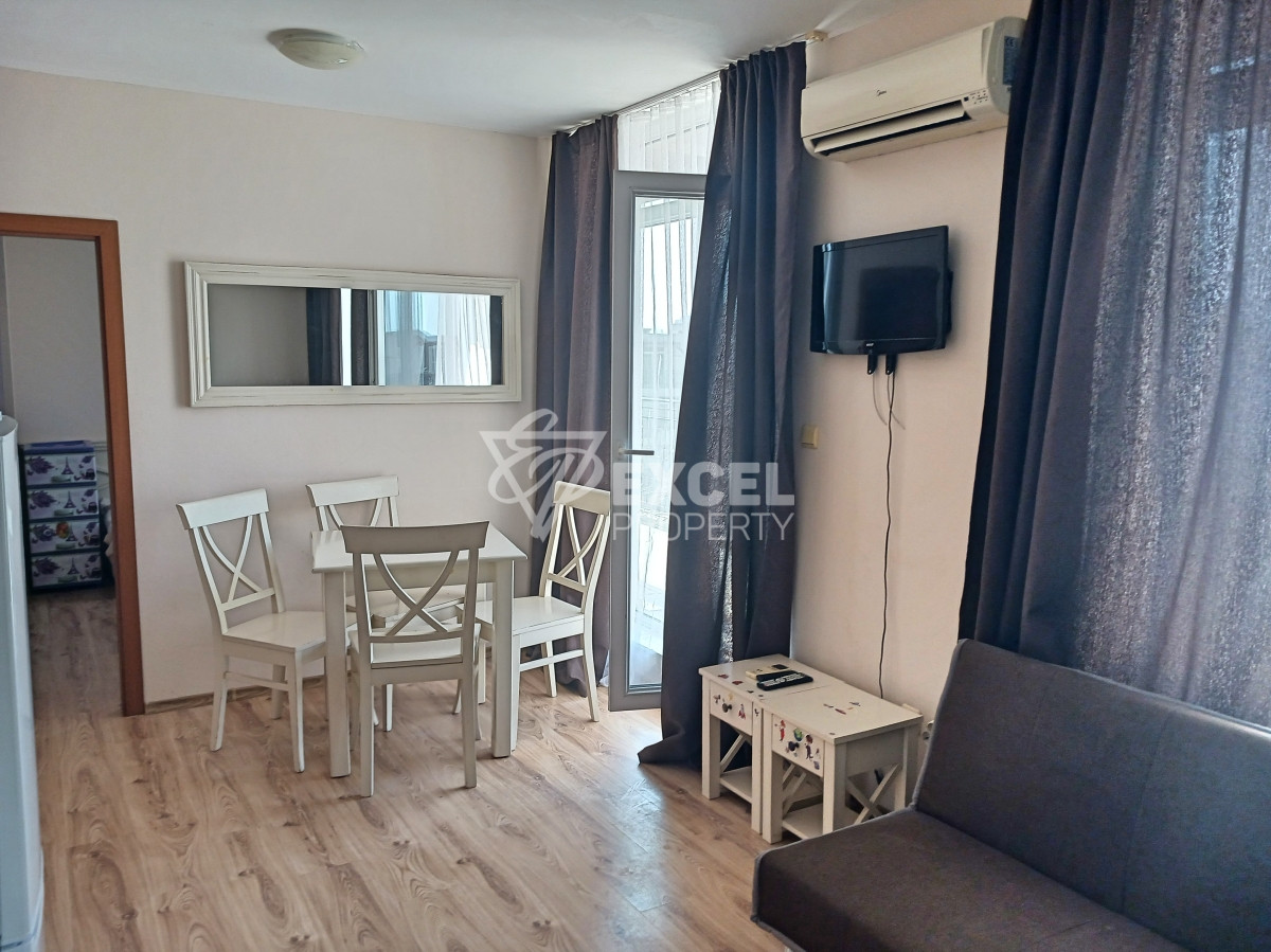 Двустаен апартамент  в комплекс Даун Парк