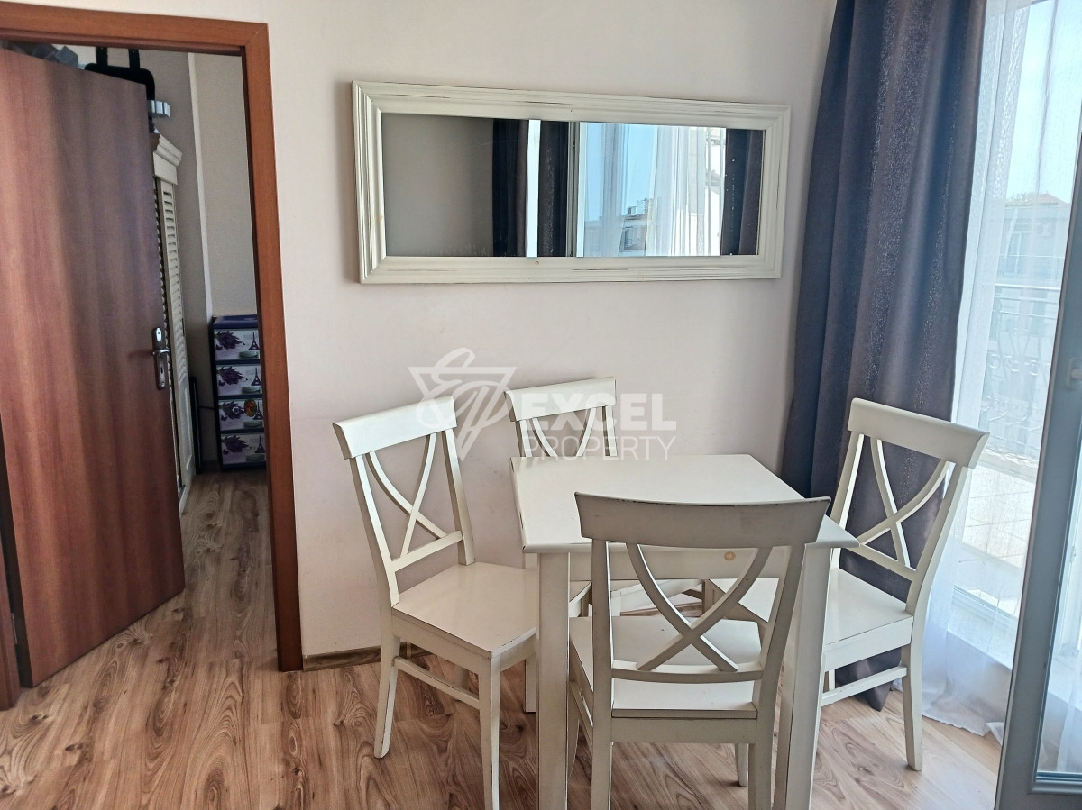 Двустаен апартамент  в комплекс Даун Парк