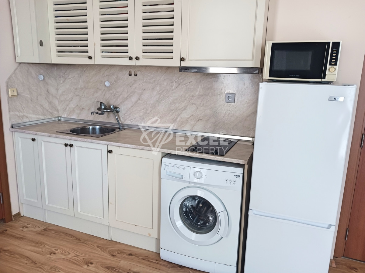 Двустаен апартамент  в комплекс Даун Парк