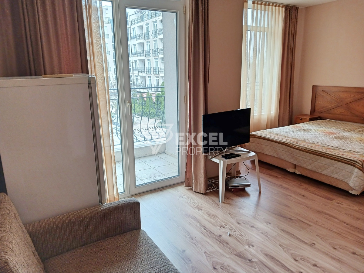 Обзаведено студио в комплeкс Даун парк- Слънчев бряг