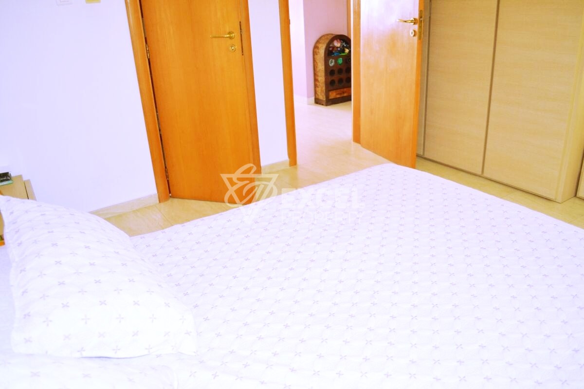 Тристаен имот-гледка море, басейн и планина, Свети Влас