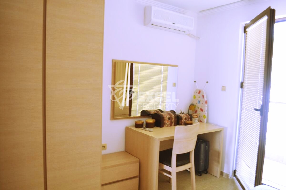 Тристаен имот-гледка море, басейн и планина, Свети Влас