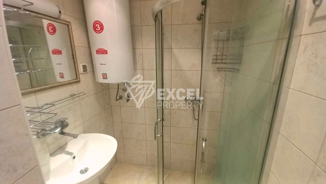 Двустаен, обзаведен имот в комплекс Даун Парк- гледка басейн