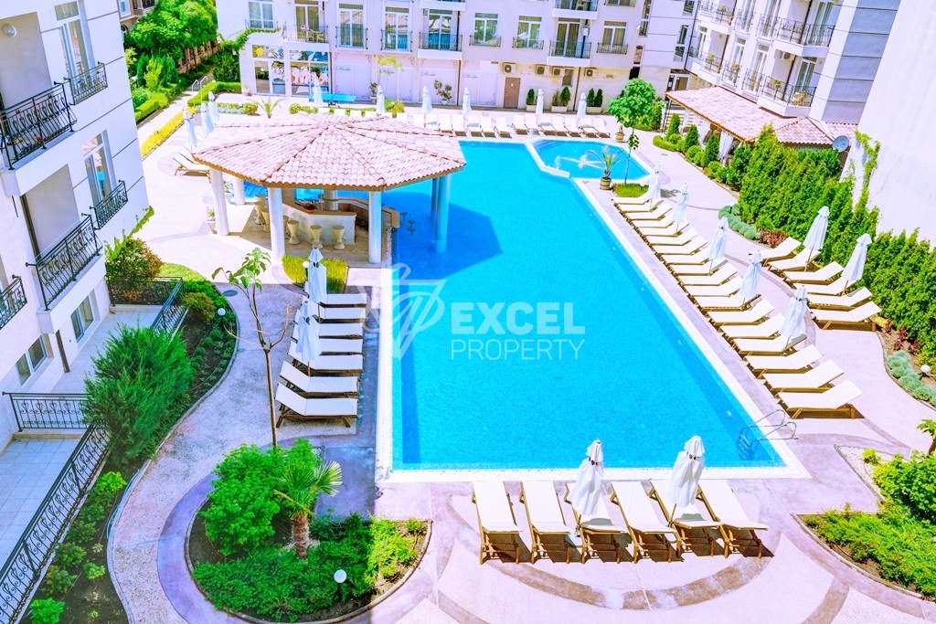 Двустаен апартамент  в комплекс Даун Парк