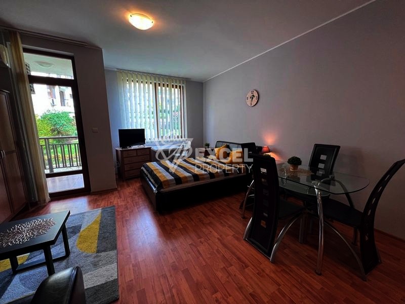 Обзаведен имот в комплекс Райска Градина - Свети Влас, първа линия