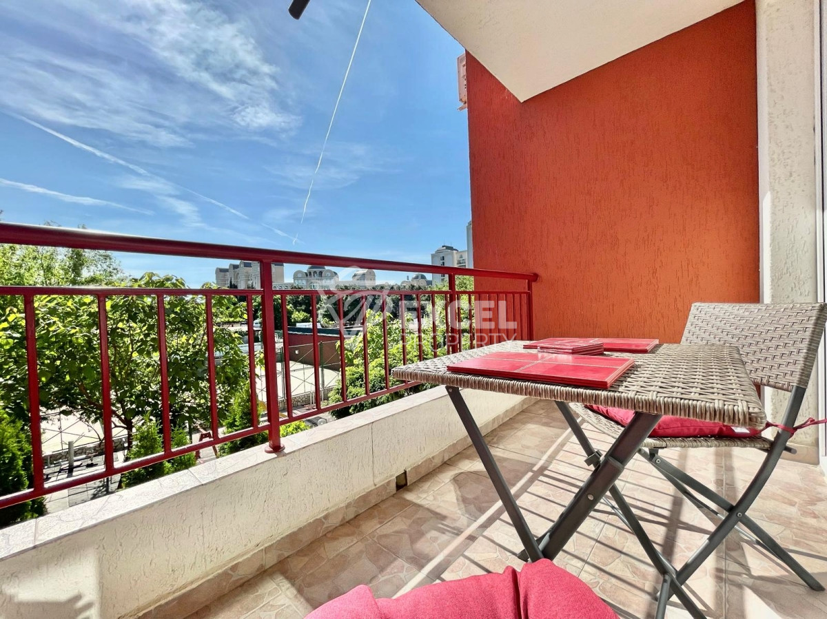 Стилно студио в комплекс Грийн Форт , подходящо за отдаване под наем