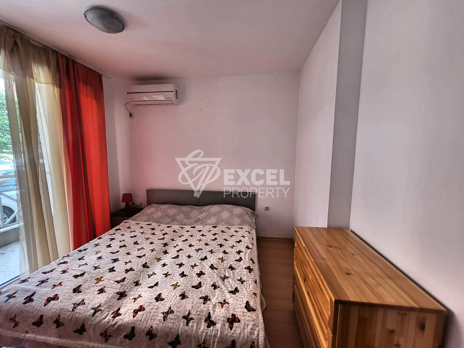 Тристаен имот на партера, с две тераси- Съни Дей 6 комплекс