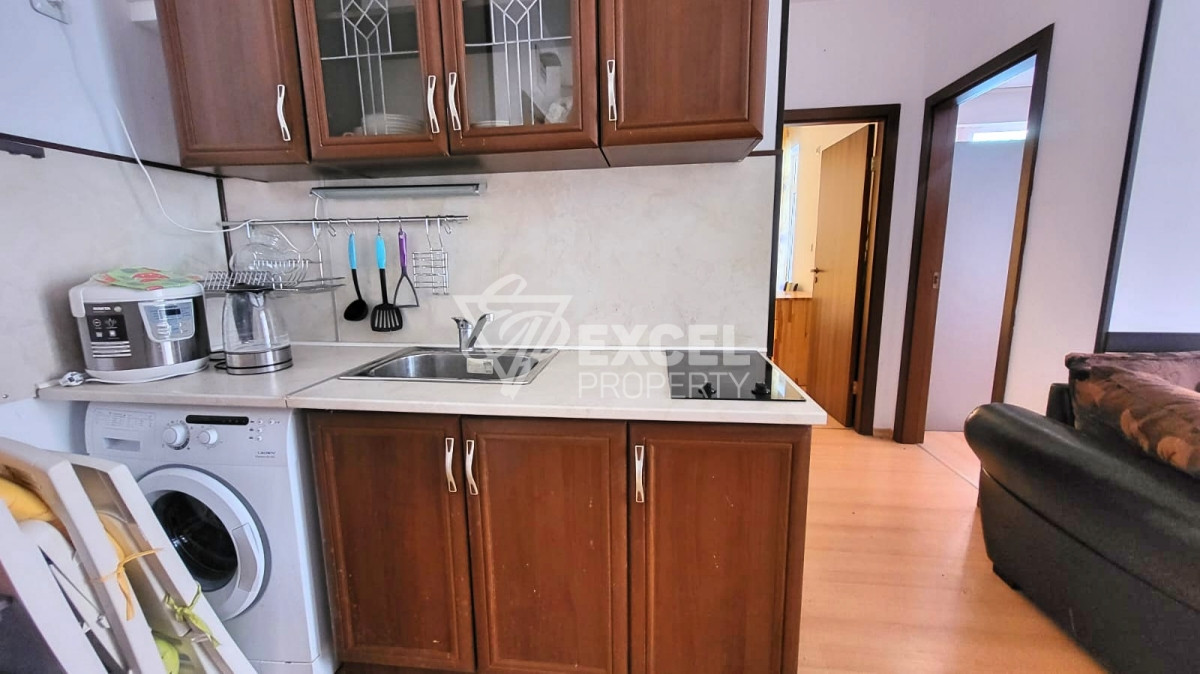 Тристаен имот на партера, с две тераси- Съни Дей 6 комплекс