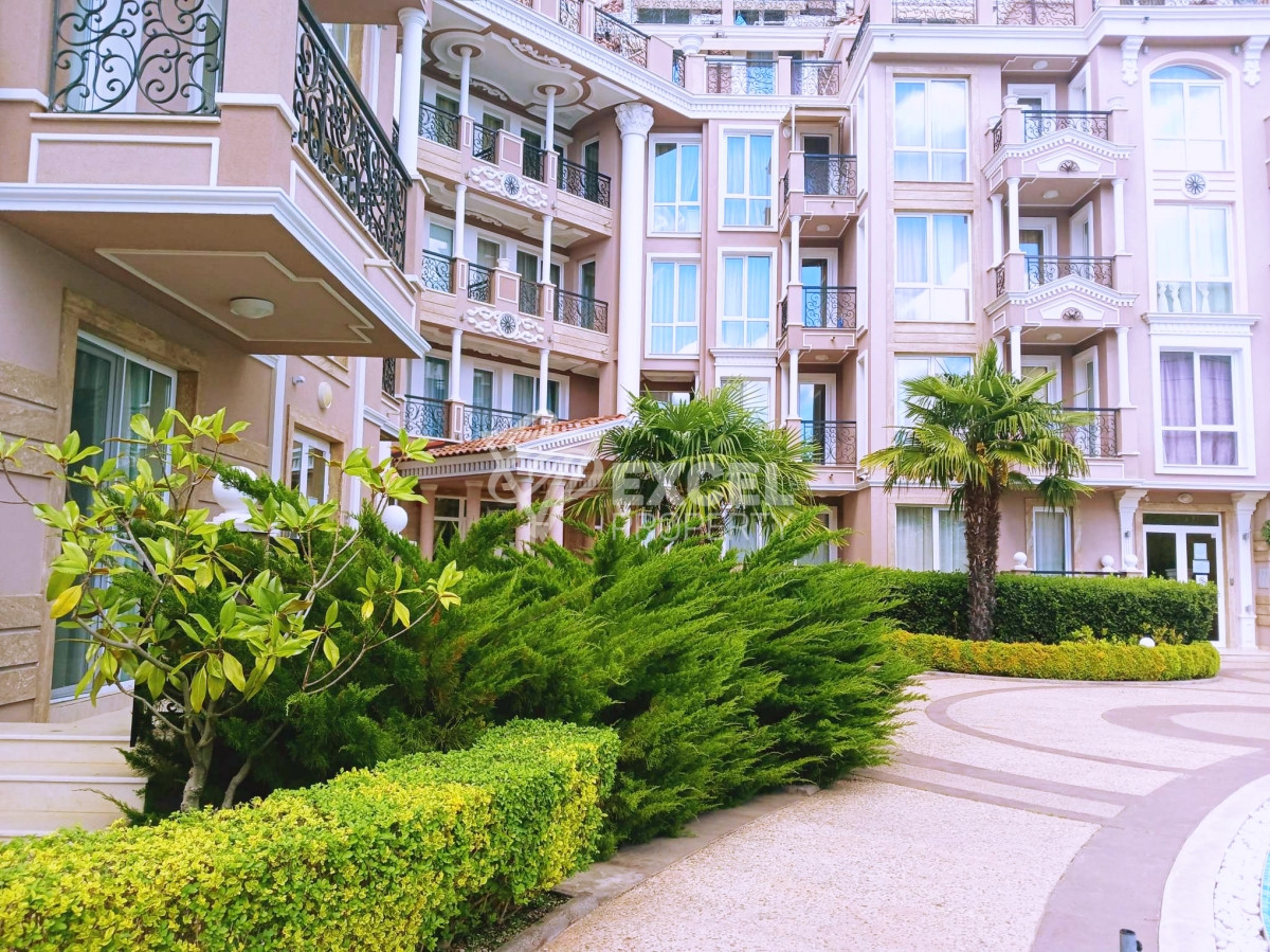 Нов апартамент с мебели- Изида Палас 1 комплекс