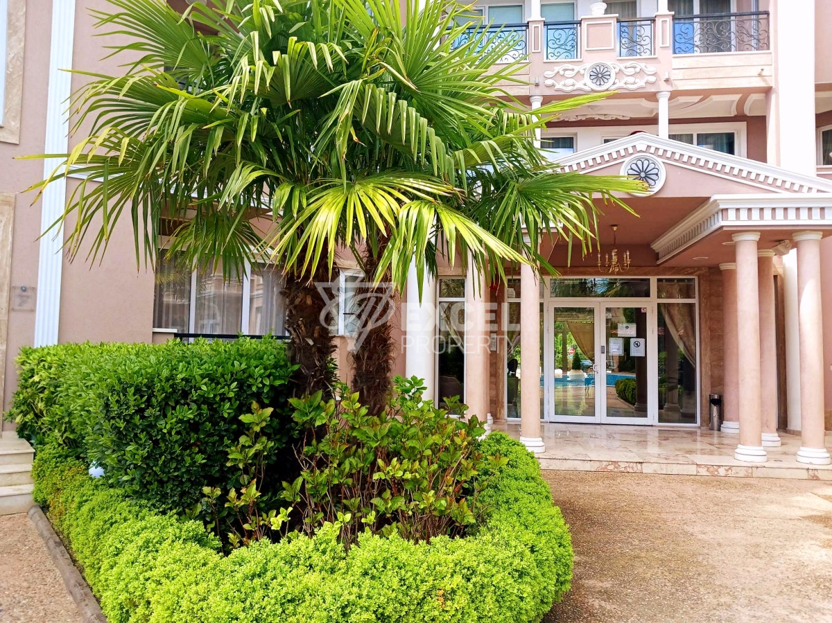 Нов апартамент с мебели- Изида Палас 1 комплекс