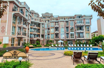 Стилен имот с джакузи,  в комплекс Изида Палас 1-Слънчев Бряг