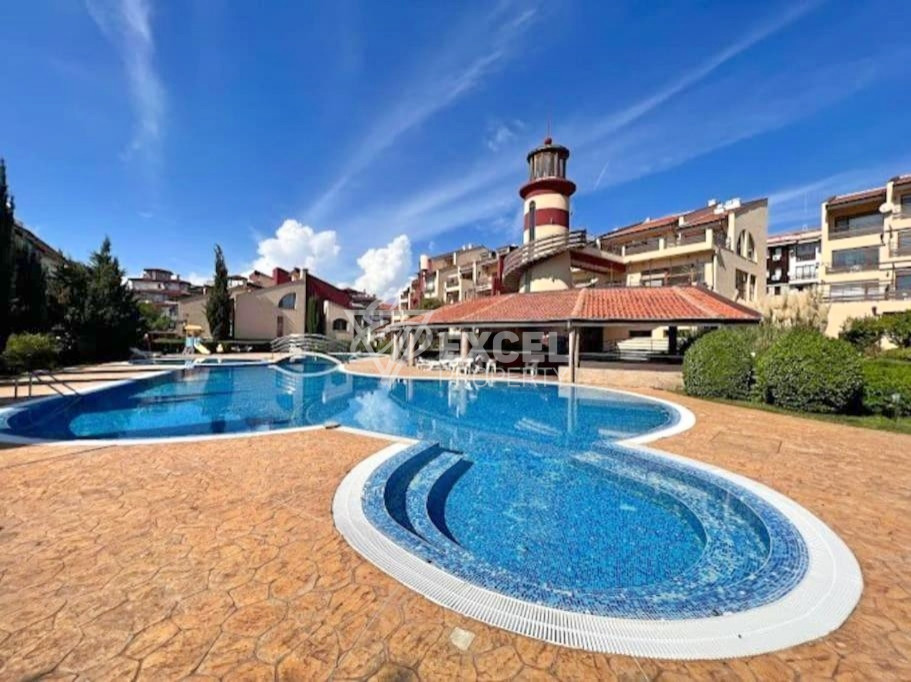 Обзаведен, стилен имот с морска гледка в Свети Влас