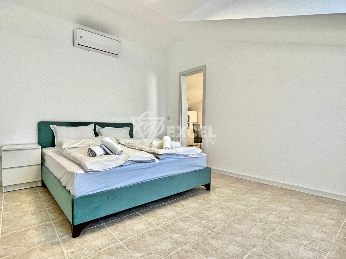 Обзаведен, стилен имот с морска гледка в Свети Влас