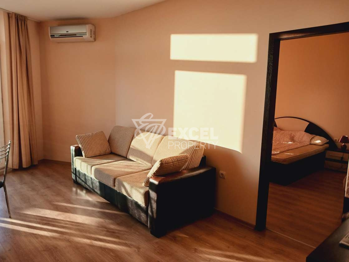 Двустаен имот- Свети Влас, в района на супермаркет Меркурий