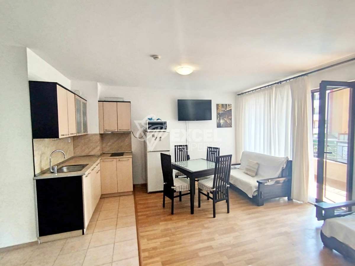 Мебелирано студио, с отделна спална зона- Марина Кейп, на 200м. от морето