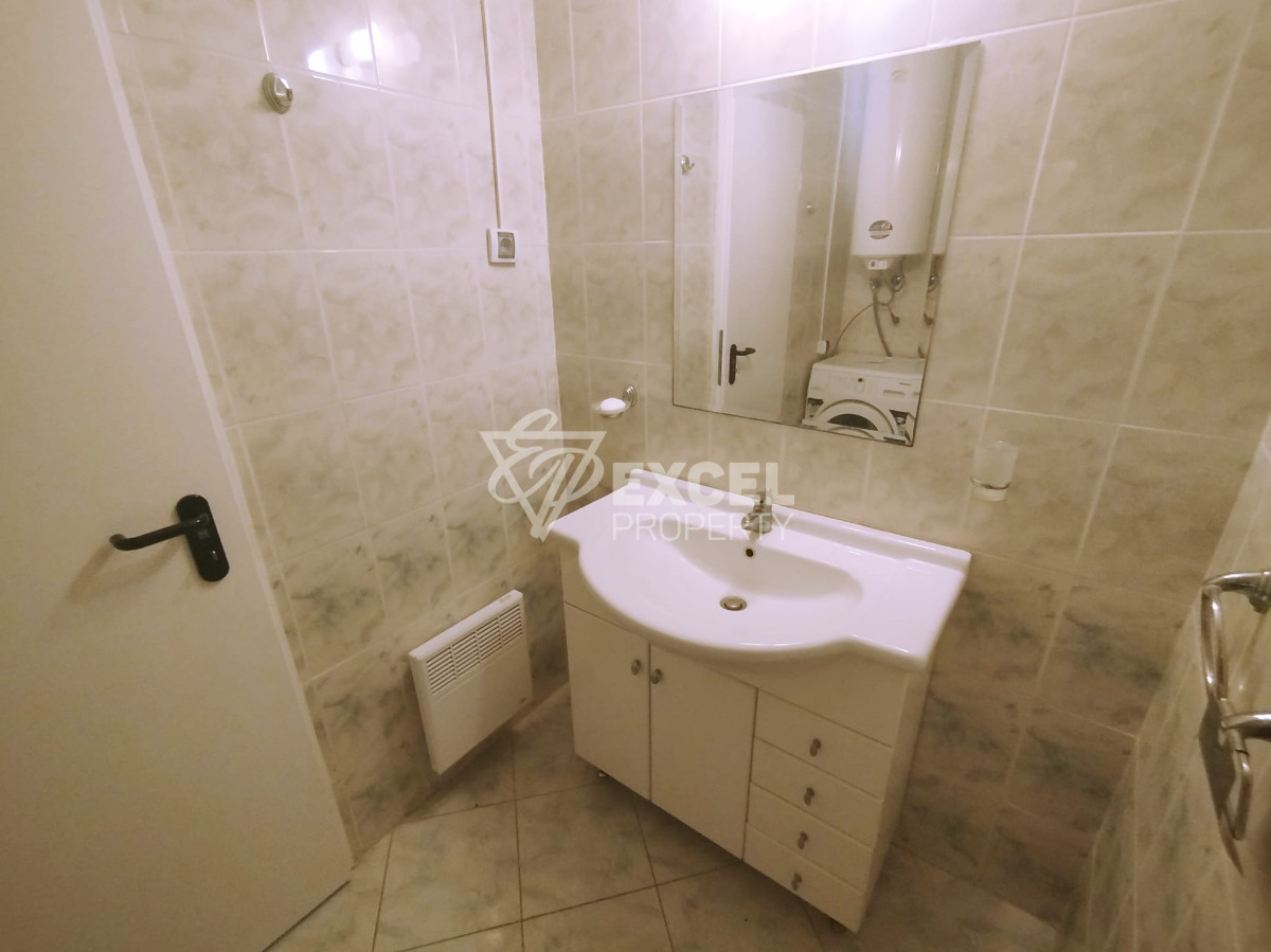 Мебелирано студио, с отделна спална зона- Марина Кейп, на 200м. от морето