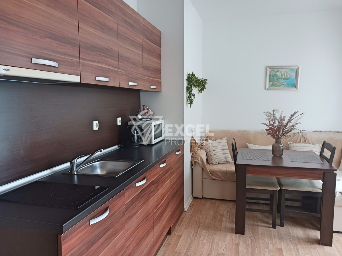 Двустаен, обзаведен имот в района на плаж Какао-Слънчев бряг