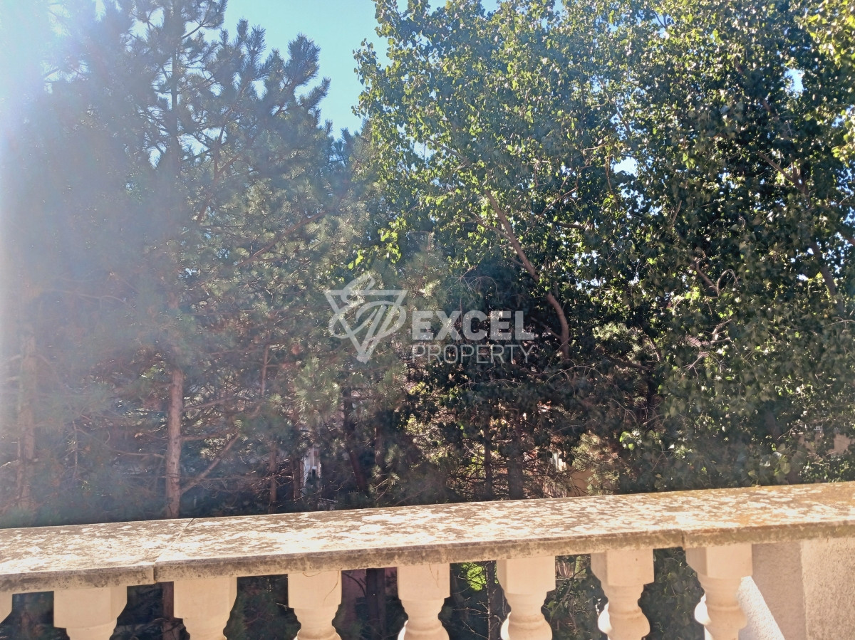 Мебелиран имот в комплекс Роял Сън-Слънчев Бряг