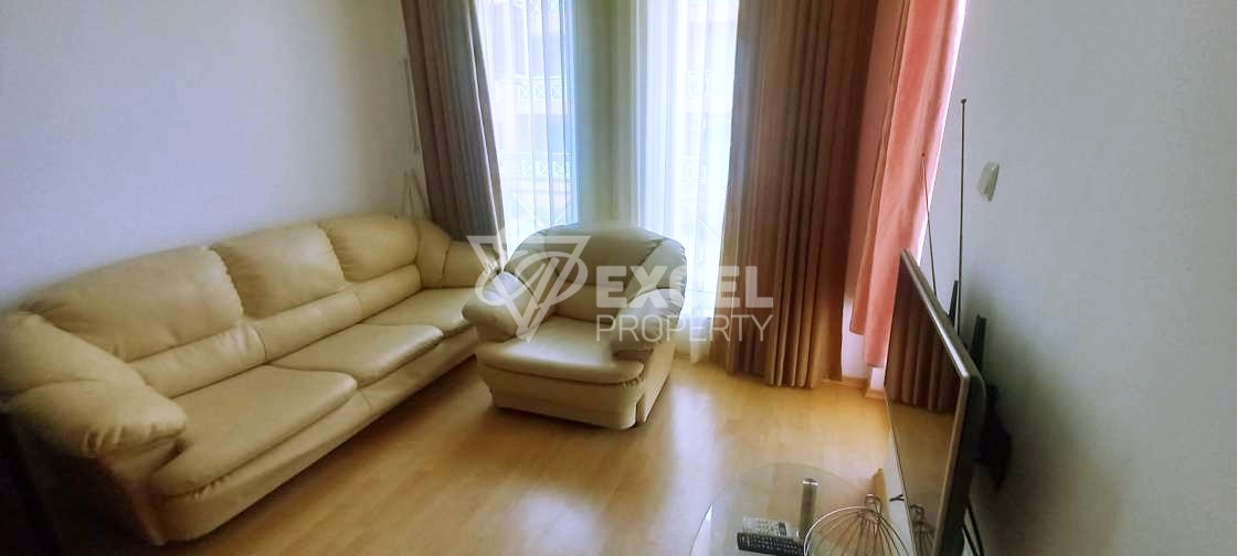 Двустаен обзаведен имот-в района на Слънчев бряг с платена такса поддръжка