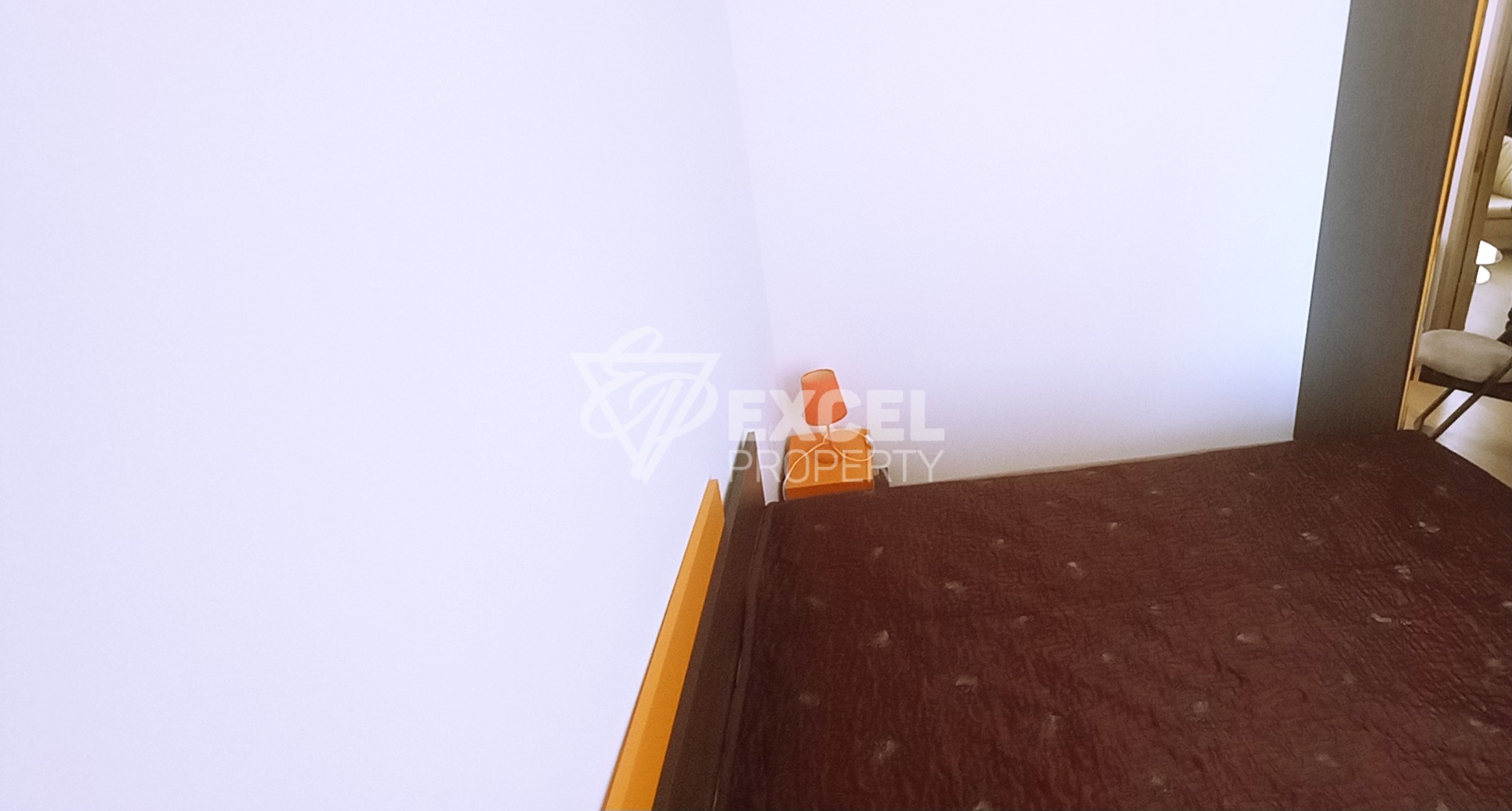 Двустаен обзаведен имот-в района на Слънчев бряг с платена такса поддръжка