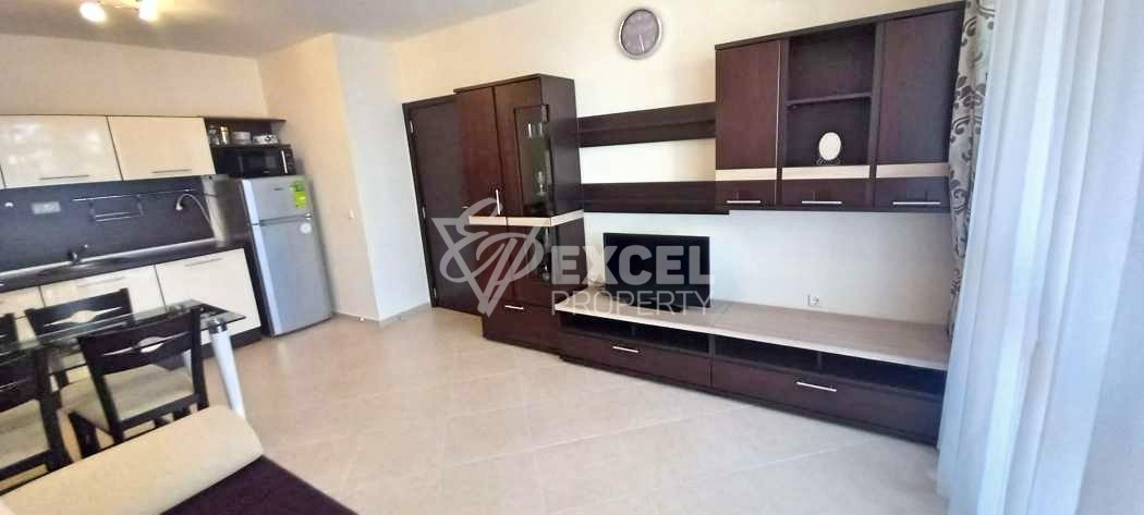 Двустаен имот в комплекс Слънце и Море, Слънчев бряг