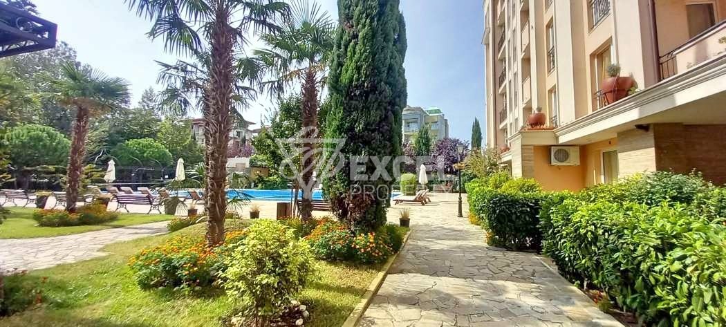 Двустаен имот в комплекс Слънце и Море, Слънчев бряг