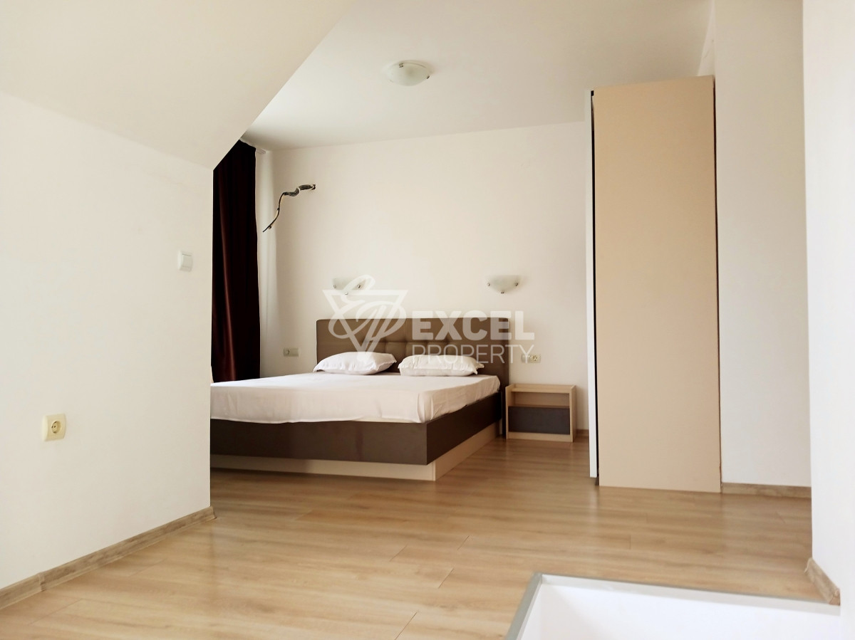 Просторен двустаен имот- мезонет, в комплекс Сий Даймънд