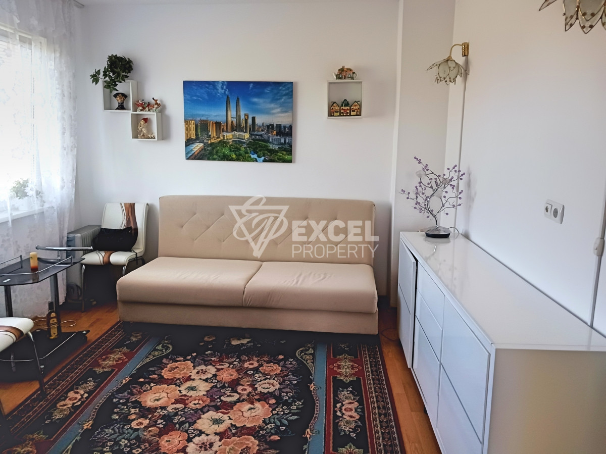 Тристаен имот с мебели, партер в района на Какао Бийч